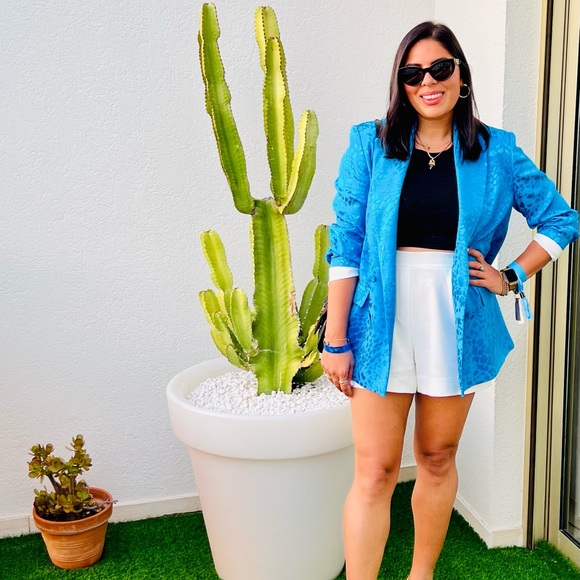 Meet your Posher, Sadaf - Picture 2 of 2